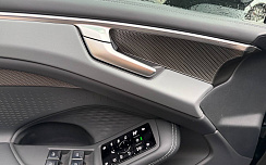 Audi A6L 45 TFSI  Black / Black 
