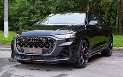 Audi RS Q8 2025