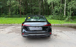 Audi A6 45 TFSI black/black