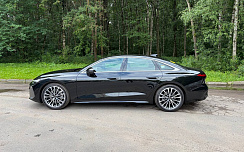 Audi A6 45 TFSI black/black