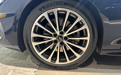 Audi A6 45 TFSI Blue / Black 