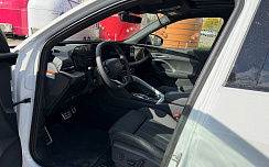  Audi Q5 45 TFSI Black Edition White / Black