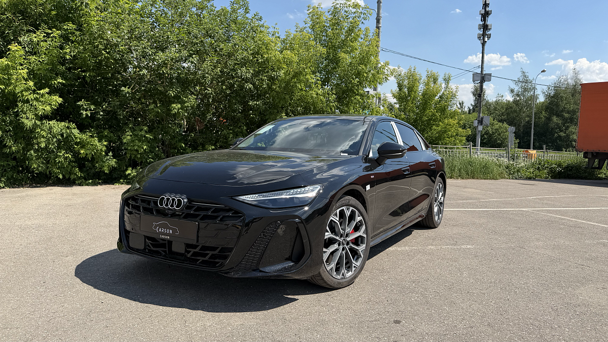 Audi A6L 45 TFSI  Black / Black 