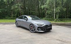  Audi A5L 40 TFSI Grey/Black 
