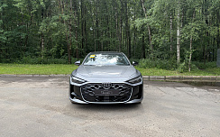  Audi A5L 40 TFSI Grey/Black 