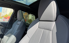  Audi Q5 45 TFSI Black Edition White / Black